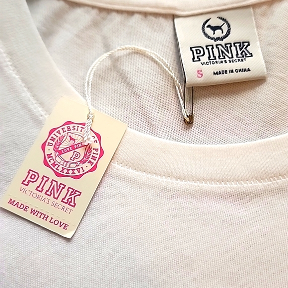 Pink VS t-shirt new with tags. Y2K. Size: S - Picture 3 of 6